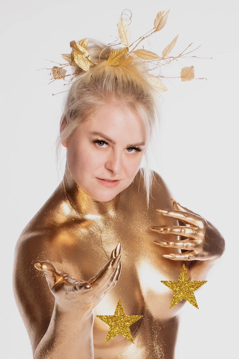 KimberModeling's tweet photo. Uncensored content from this set on my OF. https://t.co/NtvbPwSifg 
#uncensored #BODYPAINT #bondgirl #ContentCreator https://t.co/iOz1XsiAVb