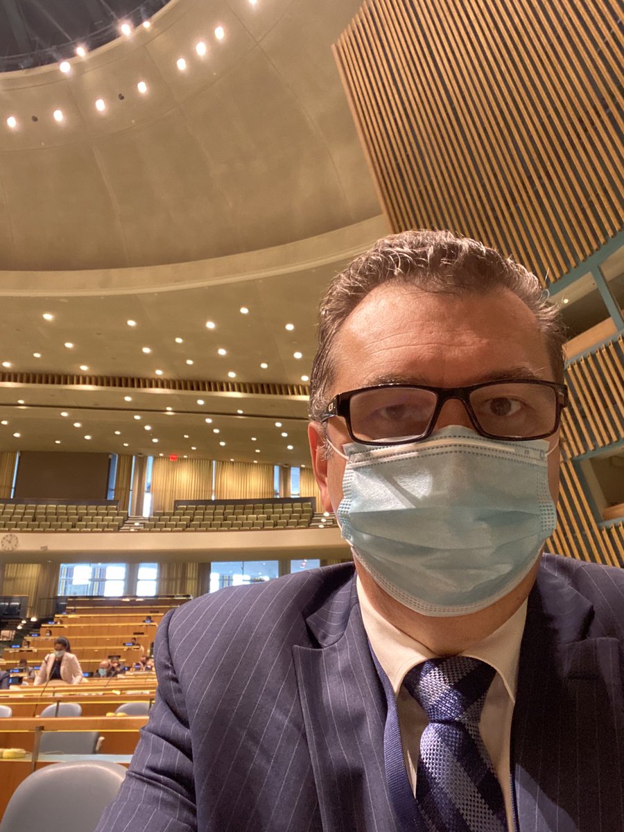Avramovic64's tweet photo. The first meeting at the #un #GAHall since the start of the #pandemic #COVID19 #lawofthesea https://t.co/iNUms4q4d3