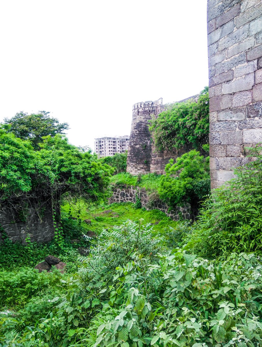 ... with that of the legendary Bhima. The fort was as strong and as unmovable as Bhim. A deep moat surrounded the fort and beyond the there were mud walls that protected it. There were cannons on each of the watch towers and a tall bhagwa(flag)fluttered at the entrance+