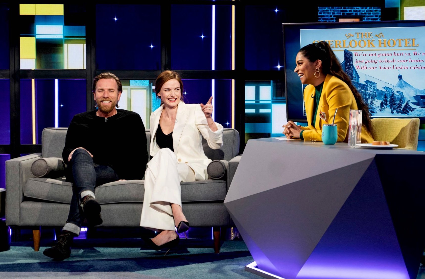 Rebecca Ferguson Web Tonight A Rerun Of A Little Late With Lilly Singh On Nbc With Ewan Mcgregor And Rebecca Ferguson Originally Aired On 05 11 19 T Co Jxwqibxx2r Twitter