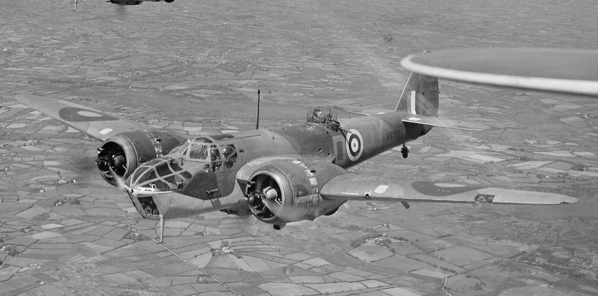 Alyn Smith - Bristol Blenheim Mk.IVSaw much hard work over Europe although ultimately forced to withdraw. Found a new lease of life as a capable fighter. Quite tough and adaptable. Had a slightly jaunty, asymmetric appearance when viewed from the front.