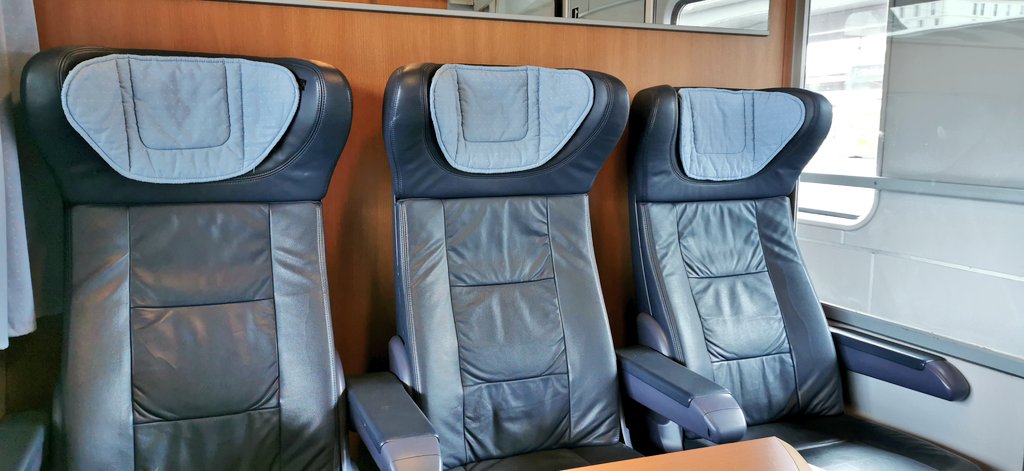 MultimodalT's tweet photo. Mit dem #IC2397 der @DB_Bahn von Frankfurt(Main)Hbf nach Weinheim(Bergstraße)Hbf 

#fernverkehr #mobilität #firstclass #googletransit https://t.co/VuUkEviXvP