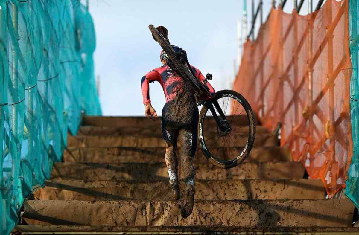 BikeCityGdl's tweet photo. Rendirse no es una opción.
Cada día es un escalón al éxito. https://t.co/beh8l8888q