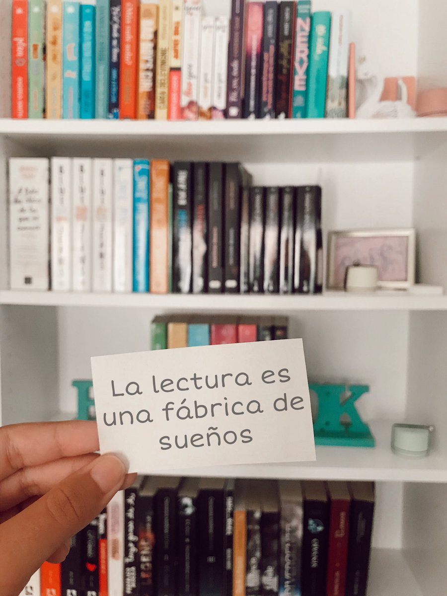 alljuust's tweet photo. “La lectura es una fábrica de sueños”

#libros #leeresvivir #leer #frases #FraseDelDia #frase #libro https://t.co/TWETnVpg3z