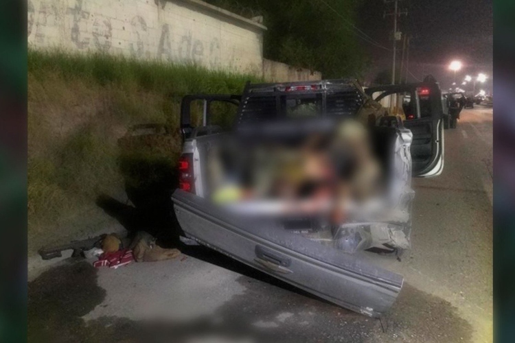 #HRSANTOS. (@hrs4ntos) on Twitter photo #𝗦𝗼𝗹𝗱𝗮𝗱𝗼𝘀𝗱𝗲𝗠𝗲́𝘅𝗶𝗰𝗼 Creo que también se debe de investigar los asesinatos de Militares a manos del #CRIMENORGANIZADO , Recordemos que el #Delincuente es "Delincuente" No tienen Derecho a nada, ellos roban, matan, violan etc, etc. <a href="/EJTO_FAM_GN/">EJÉRCITO, FUERZA AÉREA Y GUARDIA NACIONAL México</a> <a href="/GN_MEXICO_/">Guardia Nacional</a> #𝗦𝗼𝗹𝗱𝗮𝗱𝗼𝘀𝗱𝗲𝗠𝗲́𝘅𝗶𝗰𝗼 Creo que también se debe de investigar los asesinatos de Militares a manos del #CRIMENORGANIZADO , Recordemos que el #Delincuente es "Delincuente" No tienen Derecho a nada, ellos roban, matan, violan etc, etc. <a href="/EJTO_FAM_GN/">EJÉRCITO, FUERZA AÉREA Y GUARDIA NACIONAL México</a> <a href="/GN_MEXICO_/">Guardia Nacional</a>