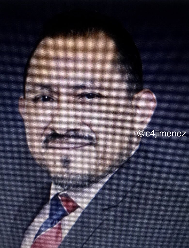 c4jimenez's tweet photo. VISITADOR de @FiscaliaCDMX DISPONE de AGENTES y PATRULLAS para ESCOLTA PERSONAL
Usa 3 unidades y 4 policías para q lo cuiden, a su esposa y casa las 24 hrs
Solo @ErnestinaGodoy_ , el jefe de @PDI_FGJCDMX y Coordinadores tienen derecho a escolta

Detalles> https://t.co/KugXsjFPzm https://t.co/CBviui7B9B