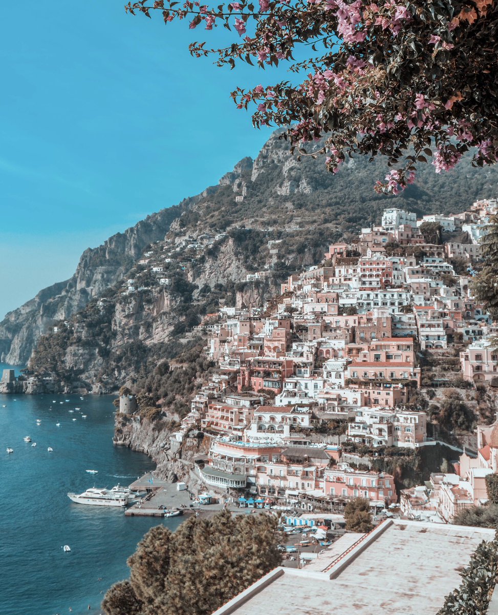 Positano, Amalfi coast, Italy 🇮🇹 #italy #travel #travelphotography #traveltheworld #traveldiary