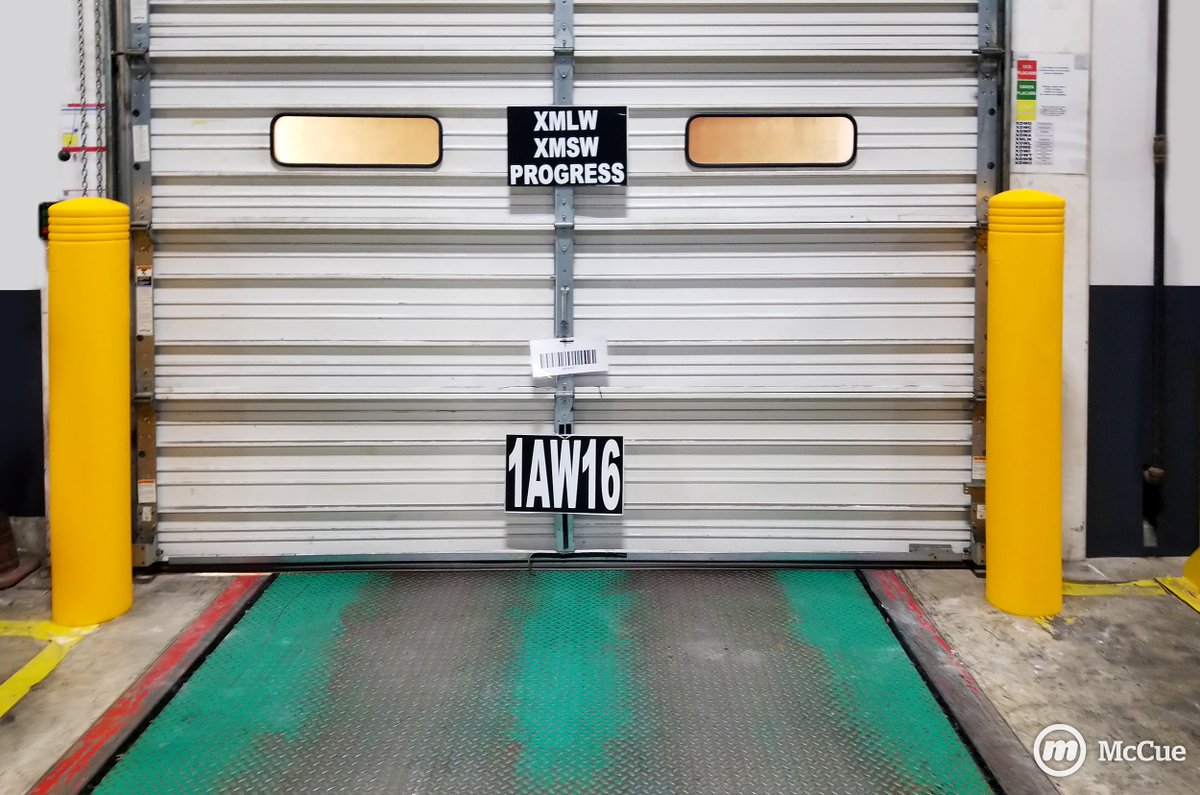 McCueCorp's tweet image. Our #FlexCore Bollards install with only 3 concealed concrete anchors so they can be perfectly positioned immediately after dock doors are installed. When it comes to safety, placement is just as important as strength — call (800) 800-8503 to schedule your safety consultation!