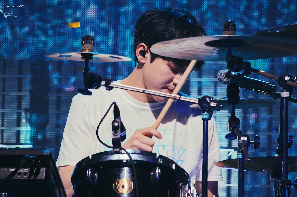 windydays98_'s tweet photo. Happiest Birthday to our lil drumstick Yoon Dowoon!!
생일 축하하다 ✨

#DAY6 #데이식스 #도운 #DOWOON #DAY6inAustralia #DAY6inSydney #GravityTour #HAPPYDOWOONDAY #도우니_미역국_묵었슴까 https://t.co/Jv9S8GHxit
