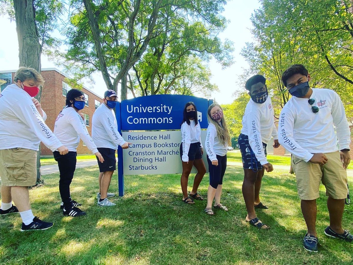 PatrickAToscano's tweet image. Happy first day of classes @Fredoniau students! The @ucgra Resident Assistants are ready for a great semester.