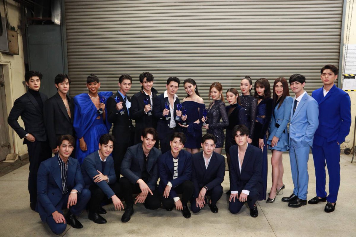 GMMTV's tweet photo. ขอแสดงความยินดีนักแสดงจาก GMMTV กับทุกรางวัลด้วยนะคะ 🎉🎉🎉 งานประกาศรางวัล “Kazz Awards 2020” และครบรอบ 14 ปี Kazz Magazine จัดโดย @Kazzmagazine 

#KazzAwards2020 #GMMTV https://t.co/EDiOO035H8