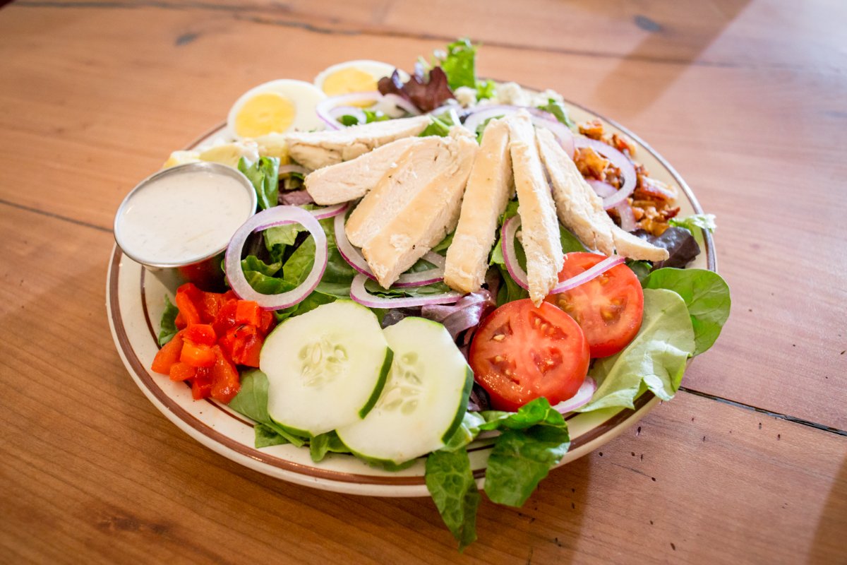 TheDashIn's tweet image. Who says salads have to be boring? We'll make sure you have flavor and freshness in every bite.
