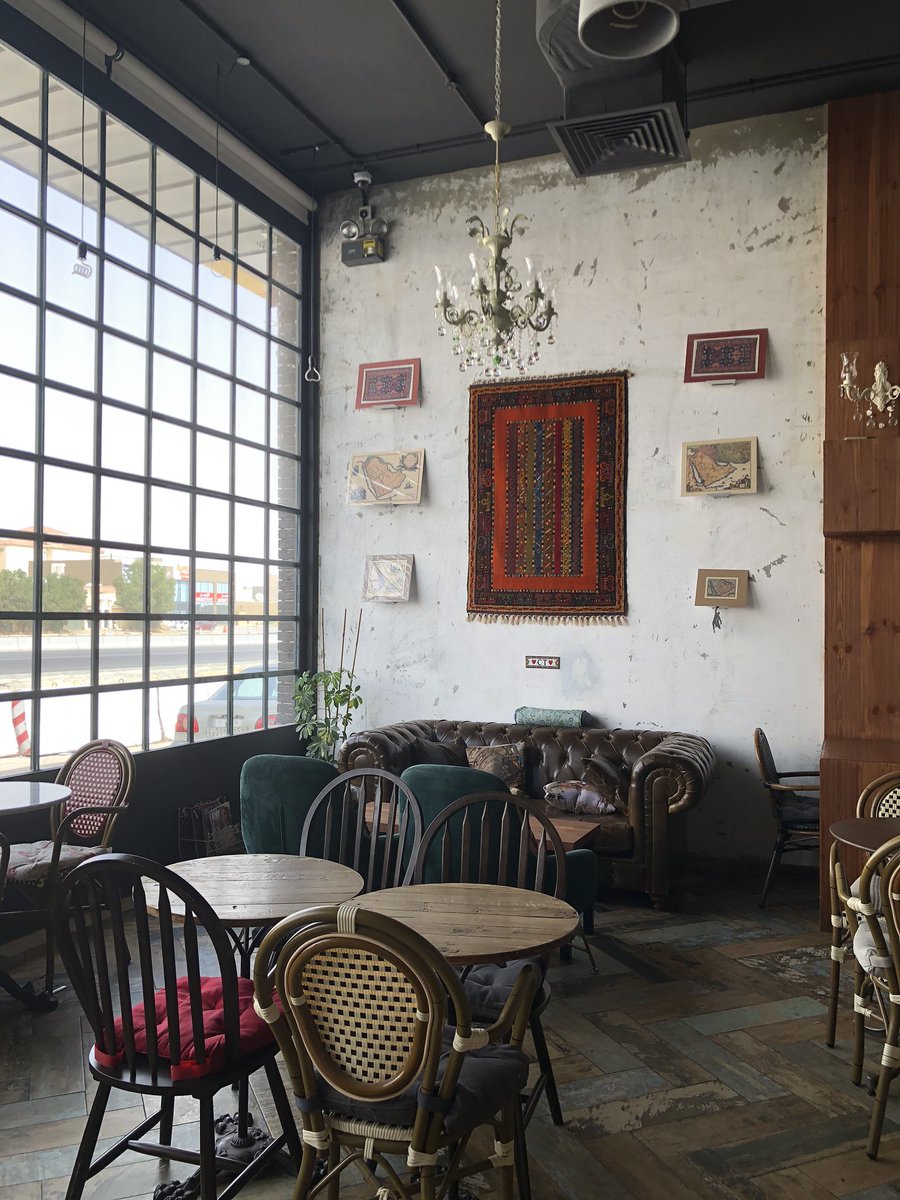 AbdullahCoffee's tweet photo. @cafe_tale | حي الملقا 
اوقات العمل : 
6:00 AM
12:00 AM

المكان جداً جميل و هادئ انصحكم فيه 👍🏻

الموقع :

https://t.co/YhMINvi9Qx https://t.co/SZwOQKltL1