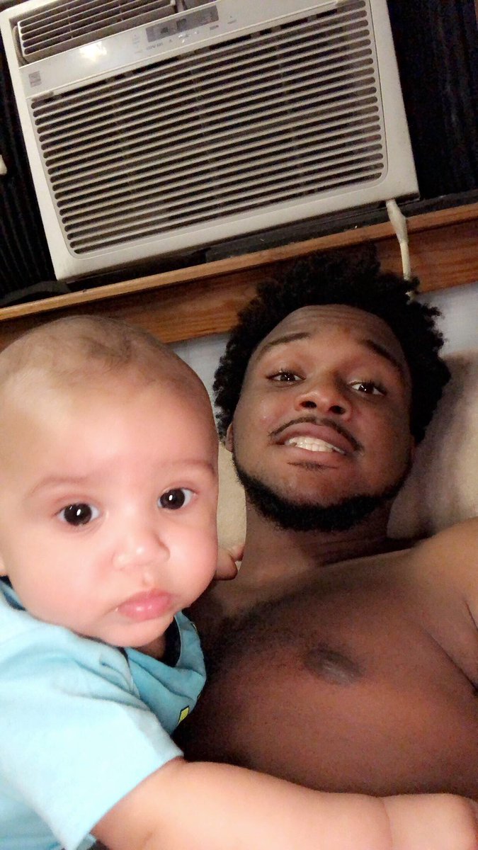 nukboyy's tweet image. If my son happy fuck the rest that’s my life line ♾💯