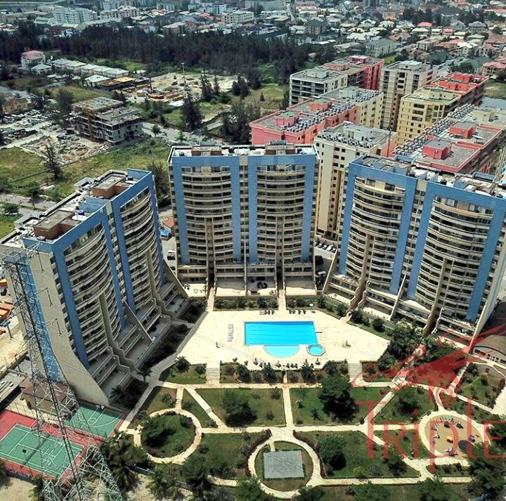 2dotsmarket's tweet photo. 5 key cities to work and do business in Nigeria
https://t.co/naJcc72f4L
#AllVotesForLaycon #WoodwardOut #VOTEErica #Havertz #Chelsea #Nigeria #lagos #Abuja #portharcourt #ProbeNDDC #2dotsmarket #Naijarealestate #BurnaBoy #Davido #NaijaTakeOver #Werner https://t.co/jDKprcG8q2