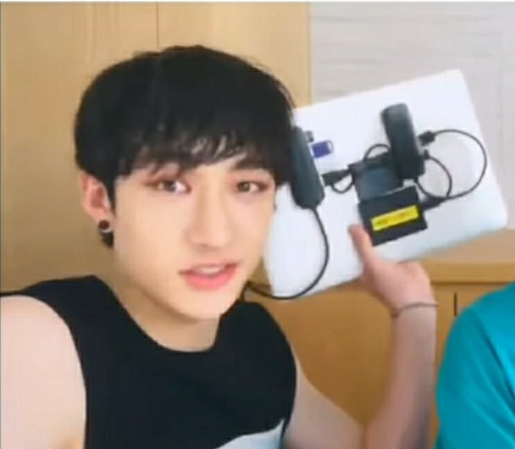 bang chan (from  #StrayKids)'s laptopyeah you probably knew this was gonna be here Chan pls release We Go or we're coming for the laptop 
