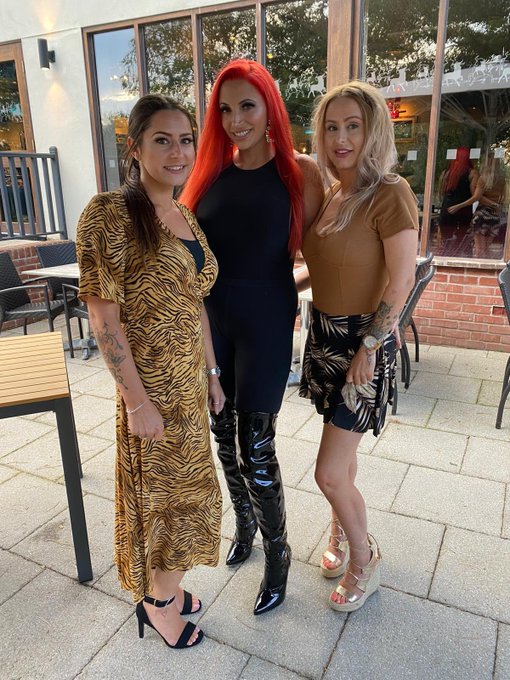 When you love your pvc slut boots that much you start wearing them out in your normal life lol 👿🙈...<a href="/tag/throwback"class="tags"><span>#throwback</span></a><a href="/tag/greatshot"class="tags"><span>#greatshot</span></a>