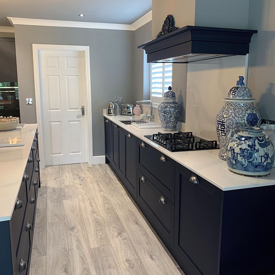 AcaeliaKB's tweet photo. We’re delighted to have received these images of a recently completed #kitchen from one of our lovely customers in #Tytherington 😍 Visit our #Macclesfield showroom to see how we can help with your latest renovation 🏡 #Cheshire #Showroom #Kitchen #Bathroom https://t.co/7boWYIDMkt