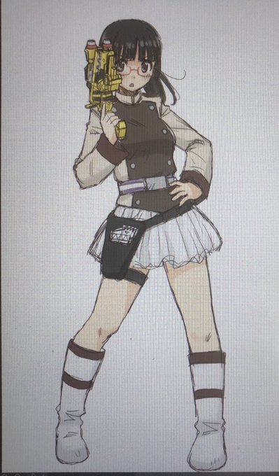 キョウリュウバイオレット、制服は紫ではなく茶系だった。 