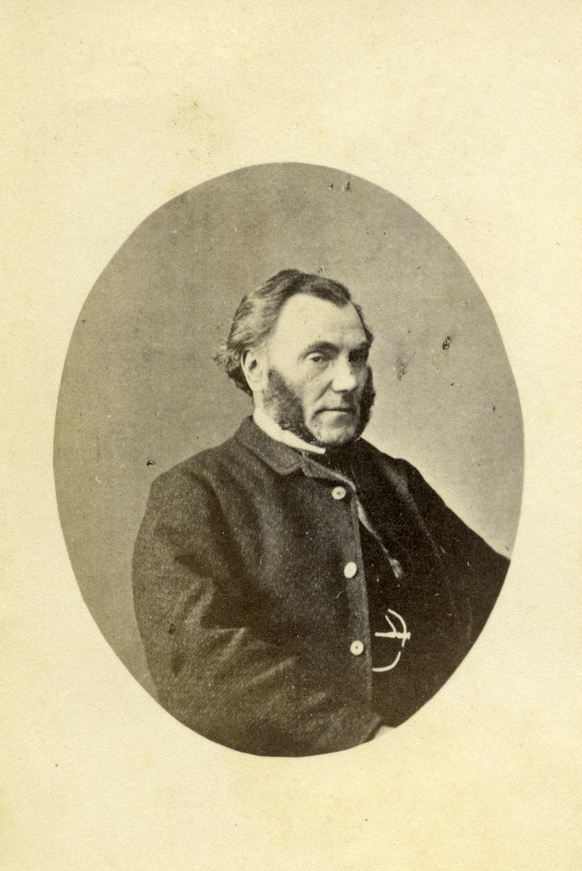 #OTD Birth of William Barron, nurseryman, garden design, tree transplanter. Carte de visite from the Lindley Library.