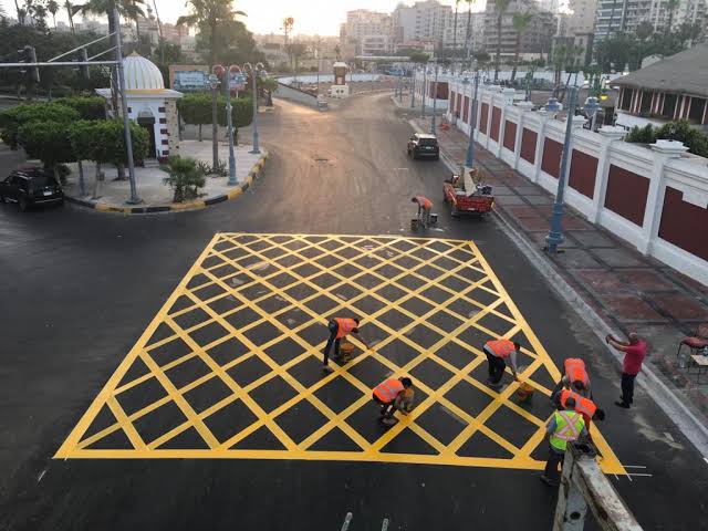 AfricaFactsZone's tweet photo. In 2014, Egypt was 128th in the world in the Road Quality Index. In just 6 years, Egypt had moved 90 places up to have the 28th best roads in the world. https://t.co/Af1kVWsvNj