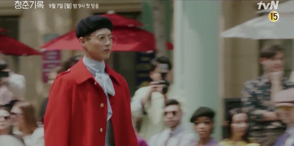 Me: I’m going to be hungry for Bo-Gum content. Bo-Gum: Don’t worry Sa Hye-Joon will feed you in my absence. Gah!!! thinking about SHJ walking in those colorful outfits giving us fashion goals is making my heart flutter.  #청춘기록  #RecordOfYouth  #박보검  #ParkBoGum