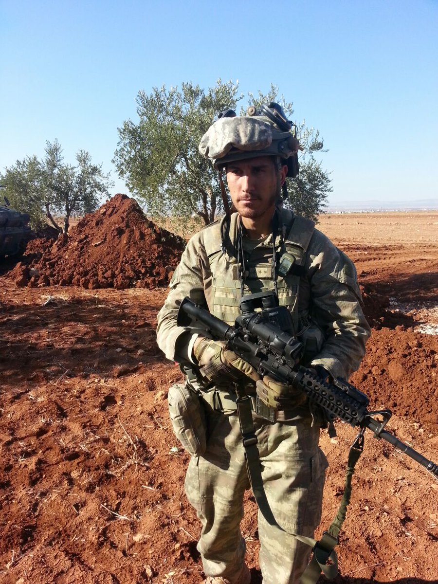 Fırat Kalkanı Harekatının aslanı canım kahraman eşim
#FıratKalkanıHarekatı 4. Yılı