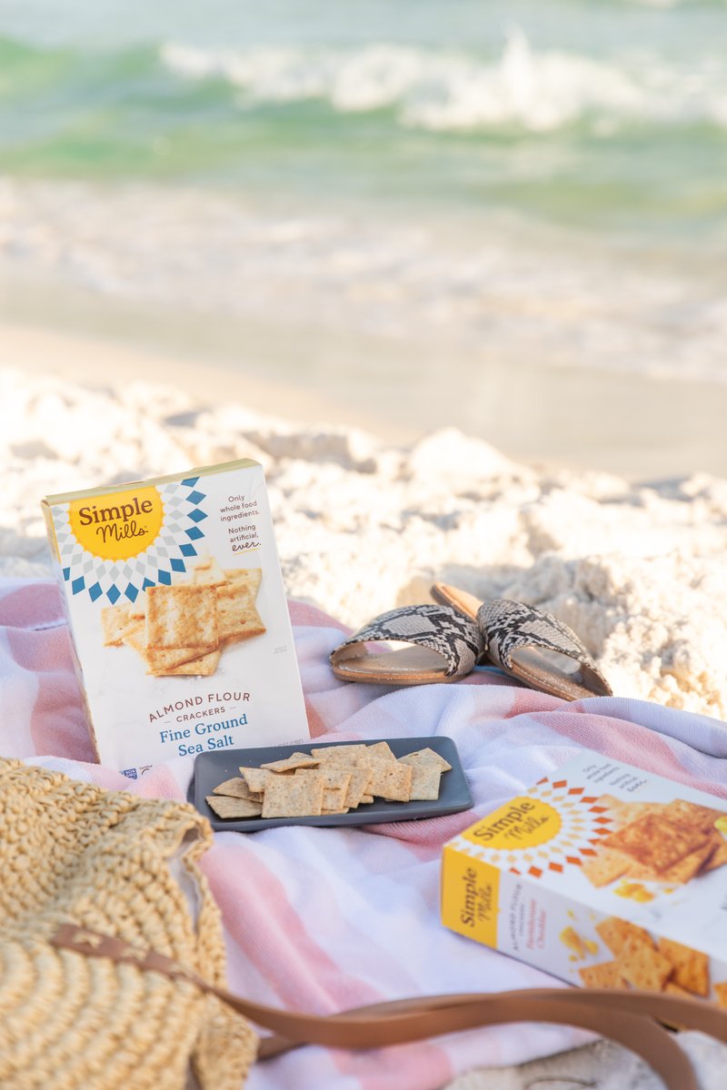 #ad Summer is far from over in Destin, so I stocked up on my favorite beach snack: <a href="/SimpleMills/">Simple Mills</a> almond flour crackers. They taste amazing plus they're made with wholesome ingredients &amp; nothing artificial. They are buy one, get one 25% off at <a href="/Target/">Target</a> until 9/5! #SimpleMillsPartner