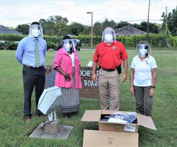 NPSO Donates 900 Face Shields to Natchitoches Parish School Board.

The face shields will be used for COVID-19 protective measures during the upcoming school year.

The shields were initially donated to the NPSO by Ford Motor Company.