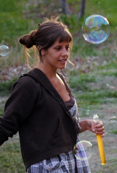 peasonearthh's tweet photo. Remebering this beautiful soul today. Where is #EmmaFillipoff? @FindEmmaF @NightTimePod https://t.co/fmcso5SNxZ