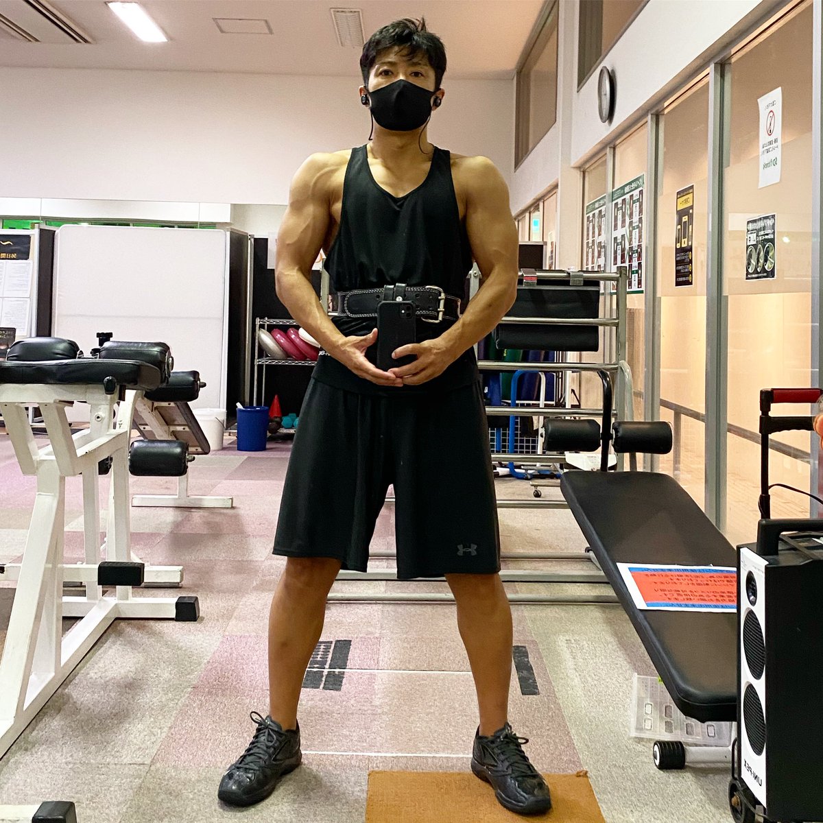 fumiaki_minimum's tweet photo. 肩小さくなったね

3人の人から同じ事言われた…

めちゃくちゃヘコむ😖😖😖

肩はこだわってやってきたのに…

でも原因はわかってる

頭では良くないとわかっている事でもやってしまう自分

自己管理の問題…

#肩トレ #筋トレ #ボディメイク #筋トレ男子 #メロン肩 #バルクアップ #fitness https://t.co/CLvHbofxbe