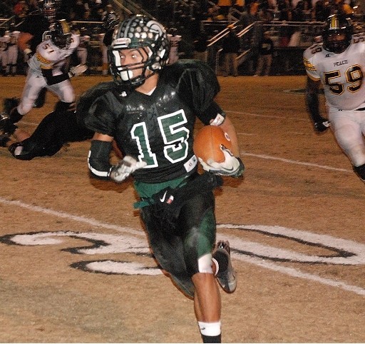 NE_GA_Recruits's tweet photo. At #11, the 2012 North Hall Trojans make our All Decade Team!

Bob Christmas' 11-3 Semi Final team were Region Champs &amp; had wins over Peach Co., Woodward &amp; Morgan Co. before falling to St Pius!

The Trojans were lead by Avery Easton, Andrew Smith, TJ Tate &amp; Thomas Marchman! https://t.co/TUDQJx09FT