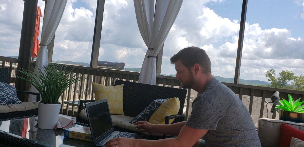 aerial_group's tweet photo. The Aerial employees are loving our new work from anywhere policy!

By moving to a fully remote model, we’ve become even more productive, flexible, and adaptable!

What do YOU think about the opportunity to work from anywhere in the world? https://t.co/rxINA4raxC