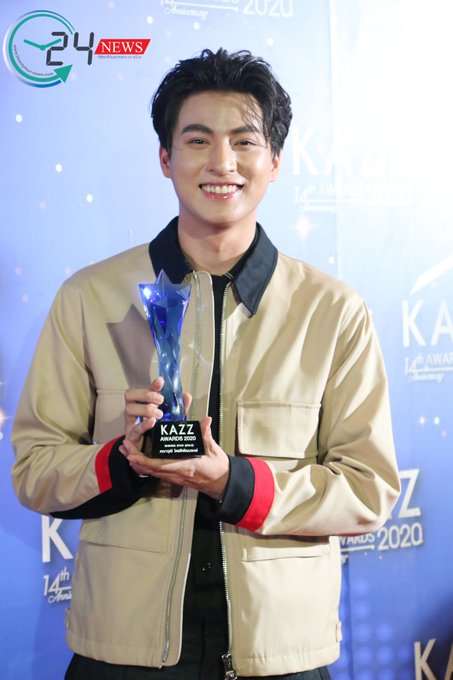 Thread~CONGRATULATIONS TO OUR BOIS AGAIN NA~WE ARE SO PROUD OF YOU BOTH i'll add pics as i save them because there are a lot na~please be patient with me, my eyes are sore but imma do this all for you na~ #KazzAwards2020xMG