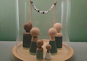 Een driehoek van stabiliteit. Stapsgewijs maakten Caroline en Christian uit Borne kennis met pleegzorg. "Tot we plots een telefoontje kregen: hebben jullie per direct plek voor de bijna 3-jarige Joshua en Shanti van 6 maanden? Lees hier hoe dit verliep: buff.ly/2QfY5rM