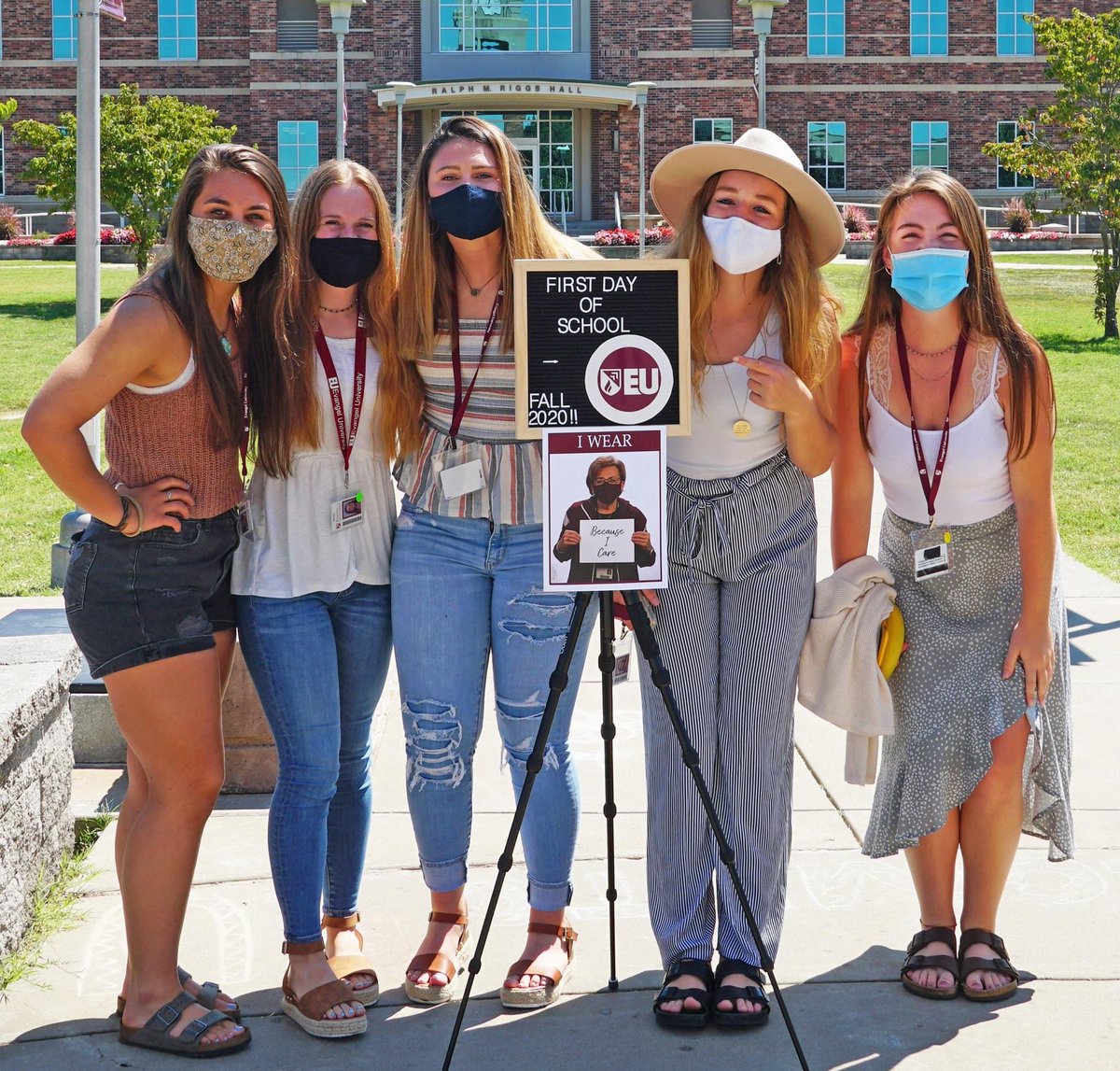 EvangelUniv's tweet photo. Last week kicked off the beginning of the semester! We think everyone had a successful first day! You can find the full “First Day of School” photo album on our Facebook. #LifeAtEU #WeAreEU #FirstDayofSchool https://t.co/Jg3o5BJNvJ