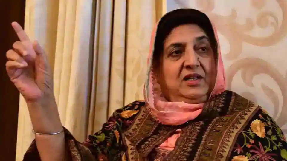 htTweets's tweet photo. Letter not dissent, but good suggestions given in Cong’s interests: Ex-Punjab CM Bhattal

https://t.co/7GpW6geycI https://t.co/LIqoWQ2zac