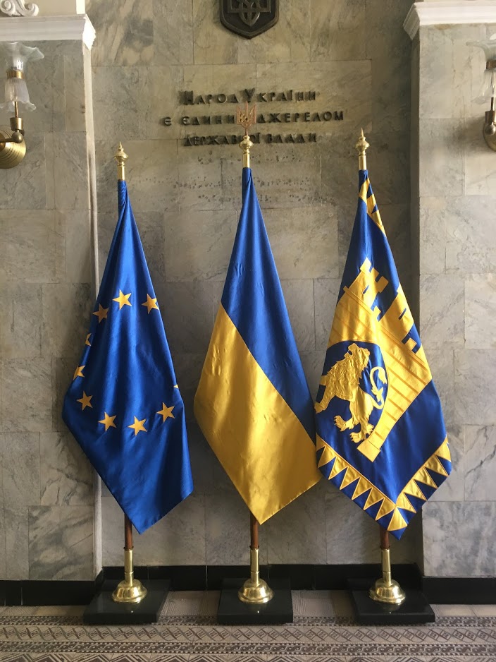 WilliamQuill's tweet photo. Happy Independence Day to Ukraine! I enjoyed a great holiday to Lviv and Kyiv last year, and would highly recommend them both for when travel there is possible! #Ukraine29 🇺🇦🇪🇺 https://t.co/uJKqybCx4f