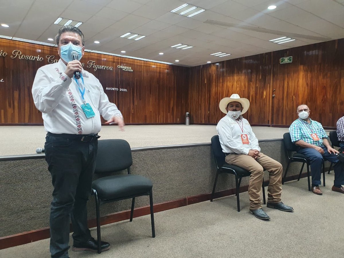 confenacam's tweet photo. CONFENACAM || Reunión en Palacio de Gobierno del Estado de Chiapas.

El día viernes 21 de agosto del presente fue recibido nuestro Presidente Nacional Ing Esquivel por el Lic Ismael Brito Secretario de Gobierno con la estructura de la Familia #CONFENACAM Chiapas. https://t.co/2miBVQAQKG