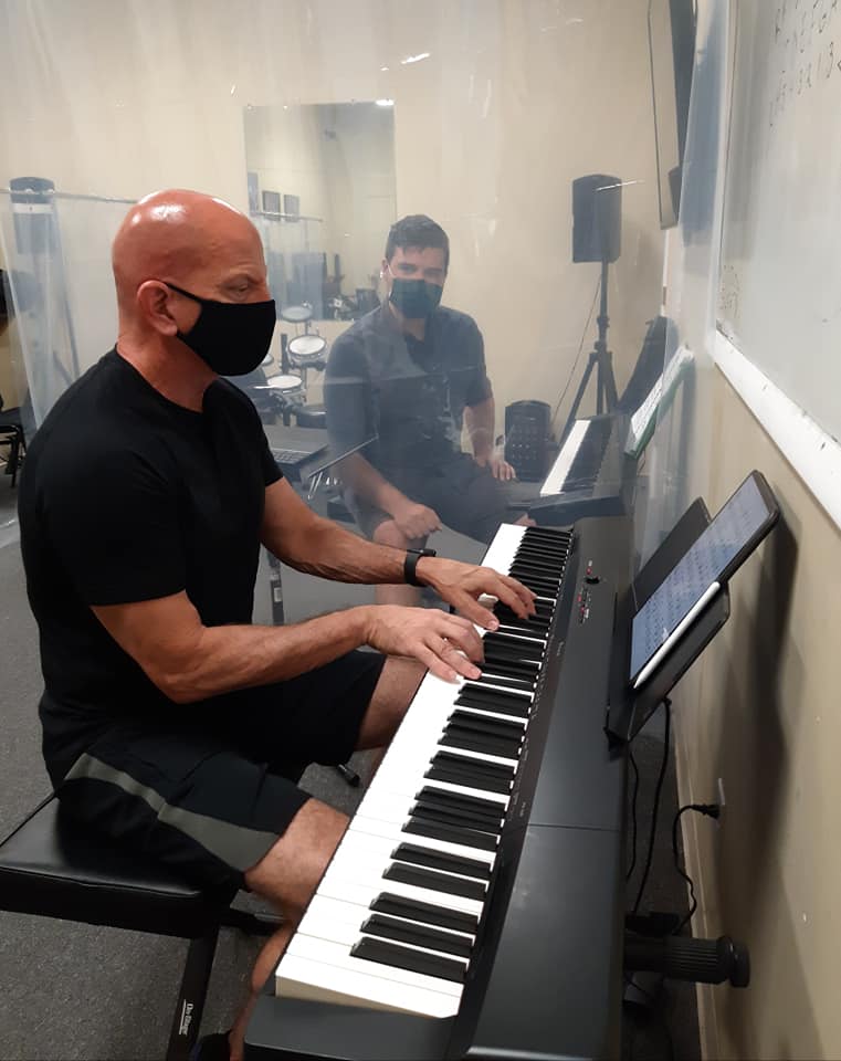 nwmusicacademy's tweet image. Jay is enjoying his in person piano lesson with his Instructor Brian
#pianolessons #adultpianolessons #musiclessonsforadults #newwindsormusicacademy