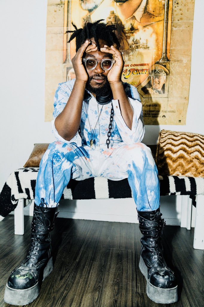 afrikaloud's tweet photo. Such a cool and down to earth all round artist. God bless your rich talent! Happy Birthday @HeyHeyBlinky ❤️ You are amazing! May you have a great year ahead!
#BLINKYBILL #HAPPYBIRTHDAYBLINKYBILL #AFRIKALOUD https://t.co/3N3p1O4w62