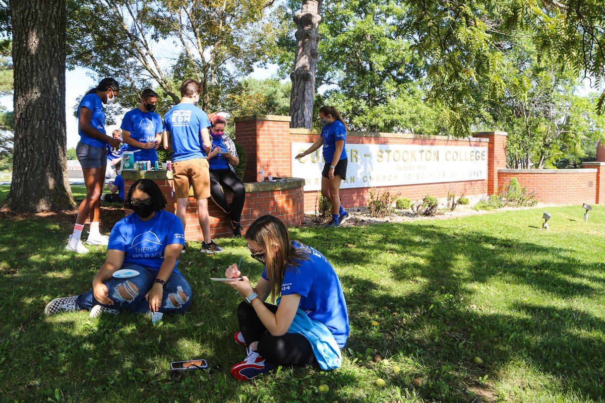 CSC1853's tweet photo. Thank you to everyone who participated in EDM this year. It may have looked different, but we are so proud of our Wildcats for continuing to do their part for the local community. Make sure to check out our Flickr album! https://t.co/w6btOPoJTN #EveryoneDoingMore #GoWildcats https://t.co/jgivR1LVec