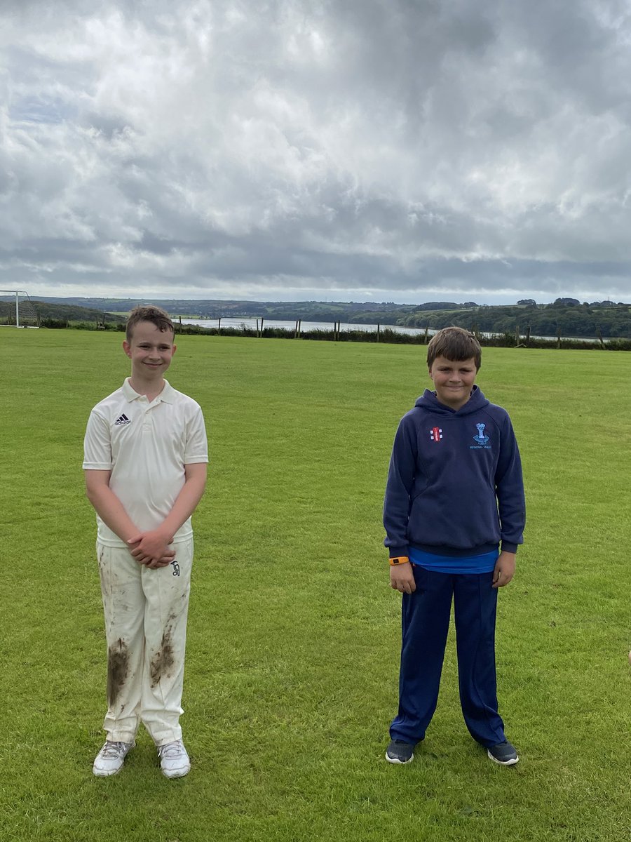 Huge thanks to @PembsJnrCricket and an even bigger thanks to @LawrennyCC and @Clew78 for getting the game on today. A wicket prepared and marked for an under 10s game with 40 minutes notice. You made a great day for lots of boys and girls! #diolch #getthegameon