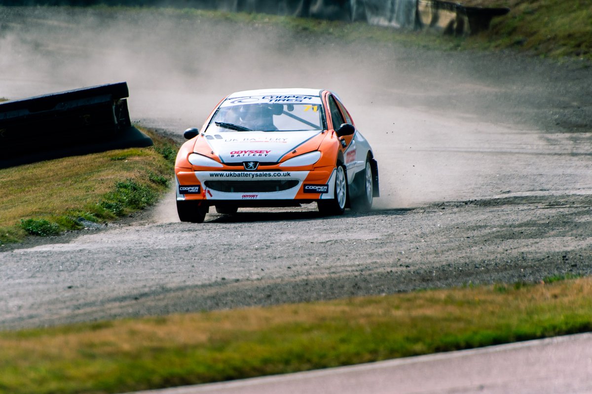 5NationsBRX's tweet photo. Nine Supernationals on the #5NationsBRX entry list! Six of them were stretching their legs last week in the @LyddenHill sunshine. #guycorner @Jayblease @emeryrallycross @sam_jones2001 #SlawomirWoloch #rallycross #max4pics 🙈😭 https://t.co/wyVN7cSJfS