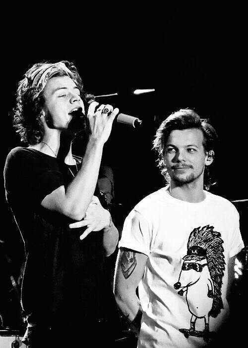 — larry stylinson as only told the moon by camila cabello; a thread.
