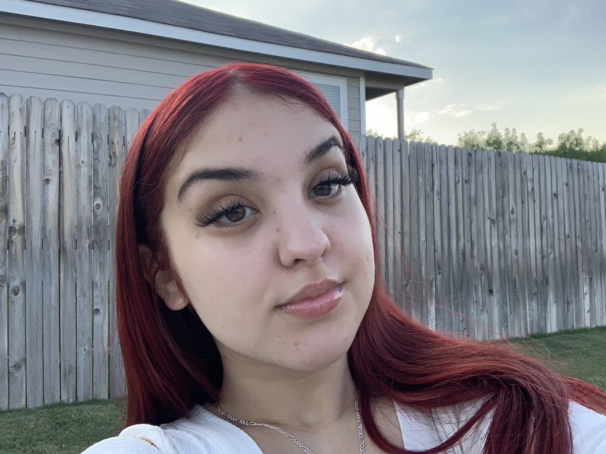lildevynnn's tweet photo. 💖🦋✨ https://t.co/anh6bolgzN