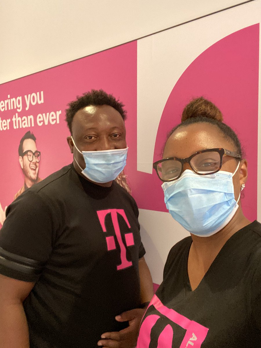 Stop what you are doing and help me celebrate Ayo!! He came into work today ready to take care of his customers AND!! bringing over 7 new lines to the T-Mobile family today!! Whop whop!! #SouthNeverSettles #1T-Mobile #1TEAM <a href="/toyalove27/">Nitoya Banks</a> <a href="/jackhjohnson/">Jack Johnson</a> <a href="/bnash001/">Brad Nash</a> <a href="/TracyNolan_/">Tracy E. Nolan</a>