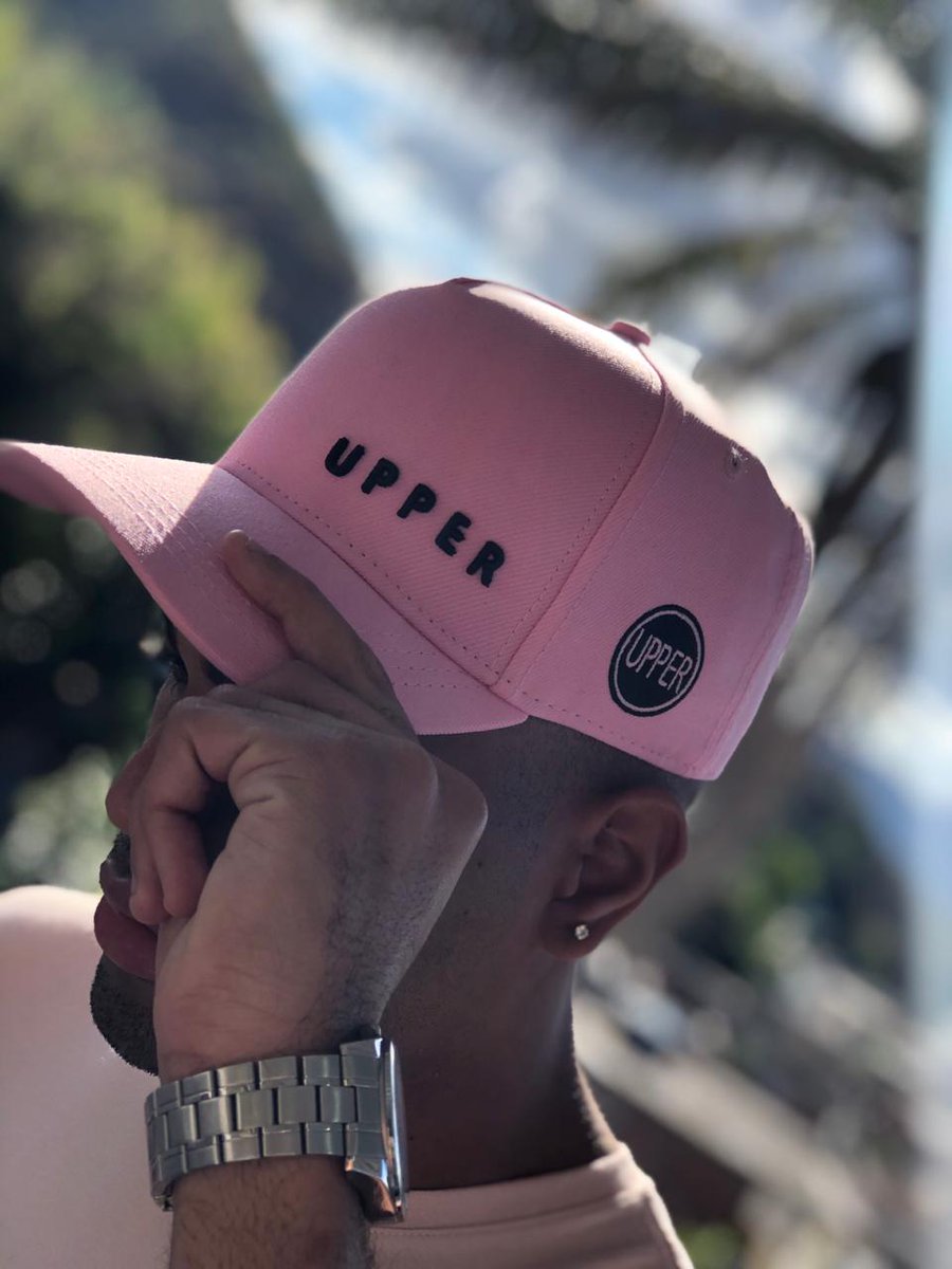 Ribeiro_Alex97's tweet photo. Custa 0$ divulgar o trabalho do Amigo!
Coleção nova da Upper, tá coisa linda!
Vem comigo, todas as peças em promoção, corre que dá tempo!
#UseUpper https://t.co/Pq7MQKQXiL