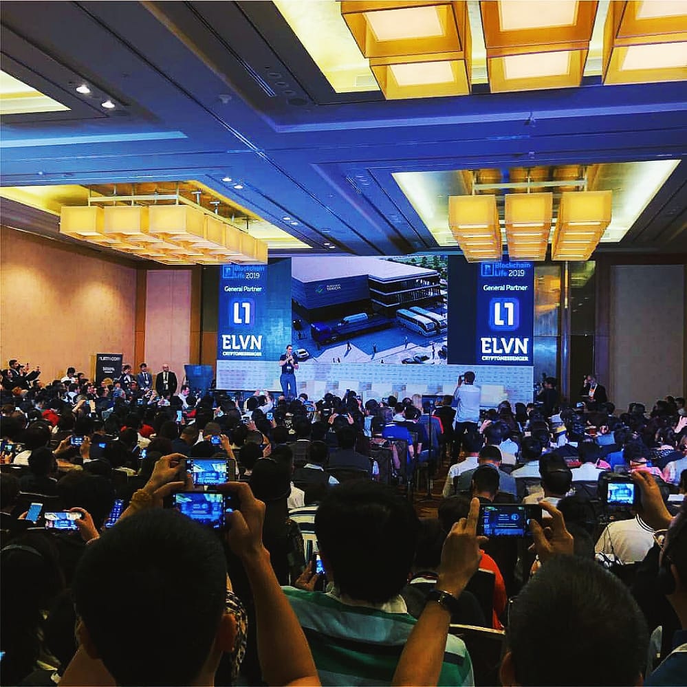 Intrade24's tweet image. @intrade24 Investment trade 24 presented a speech on new trends in digital mining but also hosted a how long can you HDOL contest giving away investment trade 24bl branded ledger and devices and even walked away with an award for being on of the top mining farms in the world.