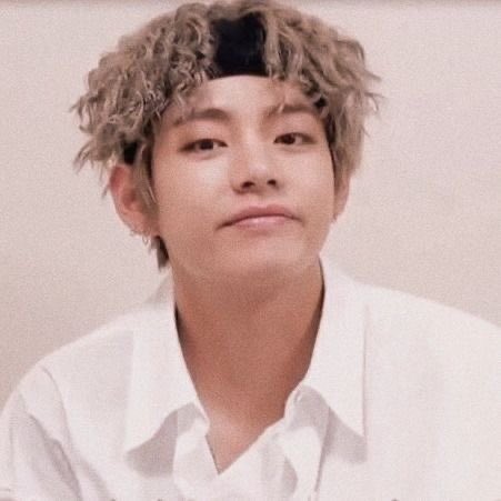 taehyung’s curly hair — a thread